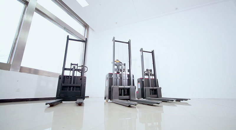 揚(yáng)子電動(dòng)叉車(chē) 揚(yáng)子電動(dòng)叉車(chē)