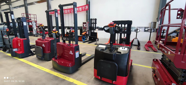 好品質(zhì)的揚子電動叉車廠家 好品質(zhì)的揚子電動叉車廠家